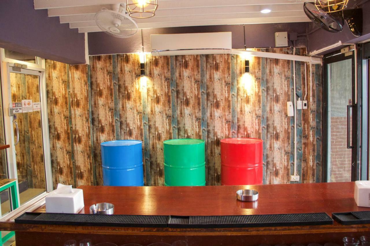 Fun Wan Hostel Bangkok Eksteriør billede