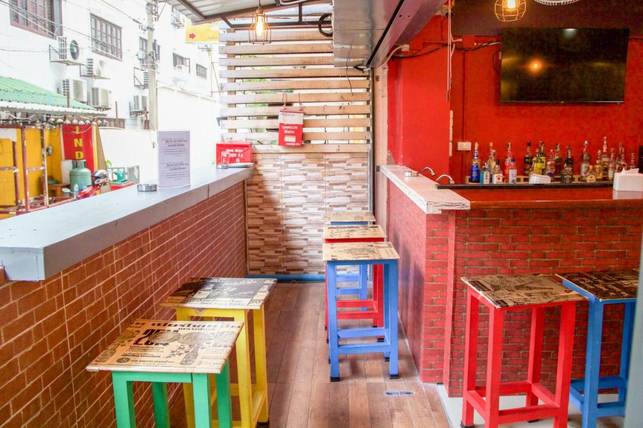 Fun Wan Hostel Bangkok Eksteriør billede