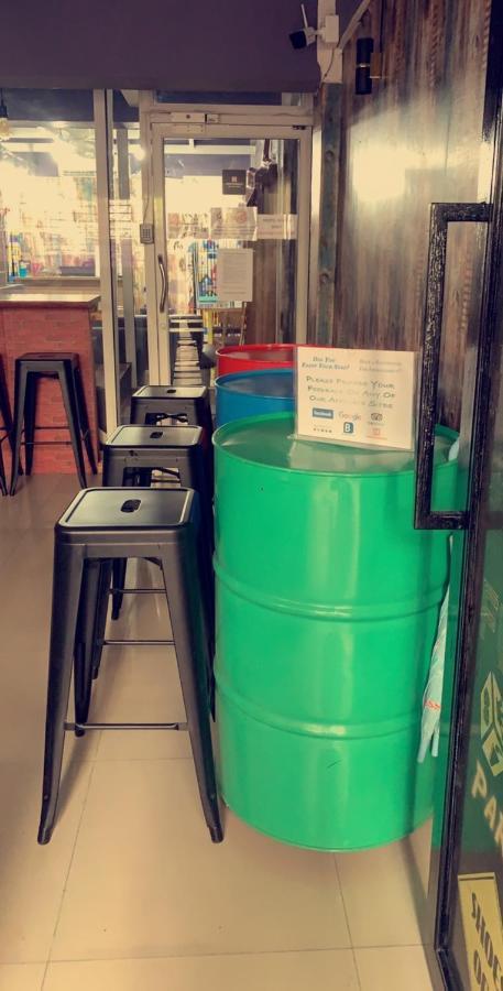 Fun Wan Hostel Bangkok Eksteriør billede